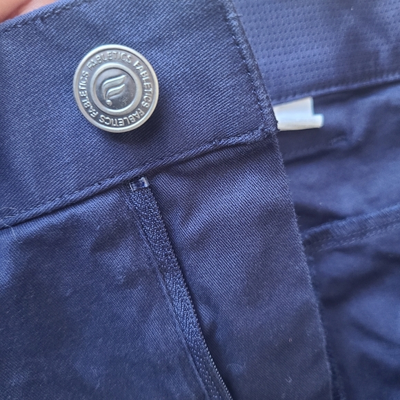 Fabletics High Side Chino Shorts Men's Size M - Picture 10 of 13